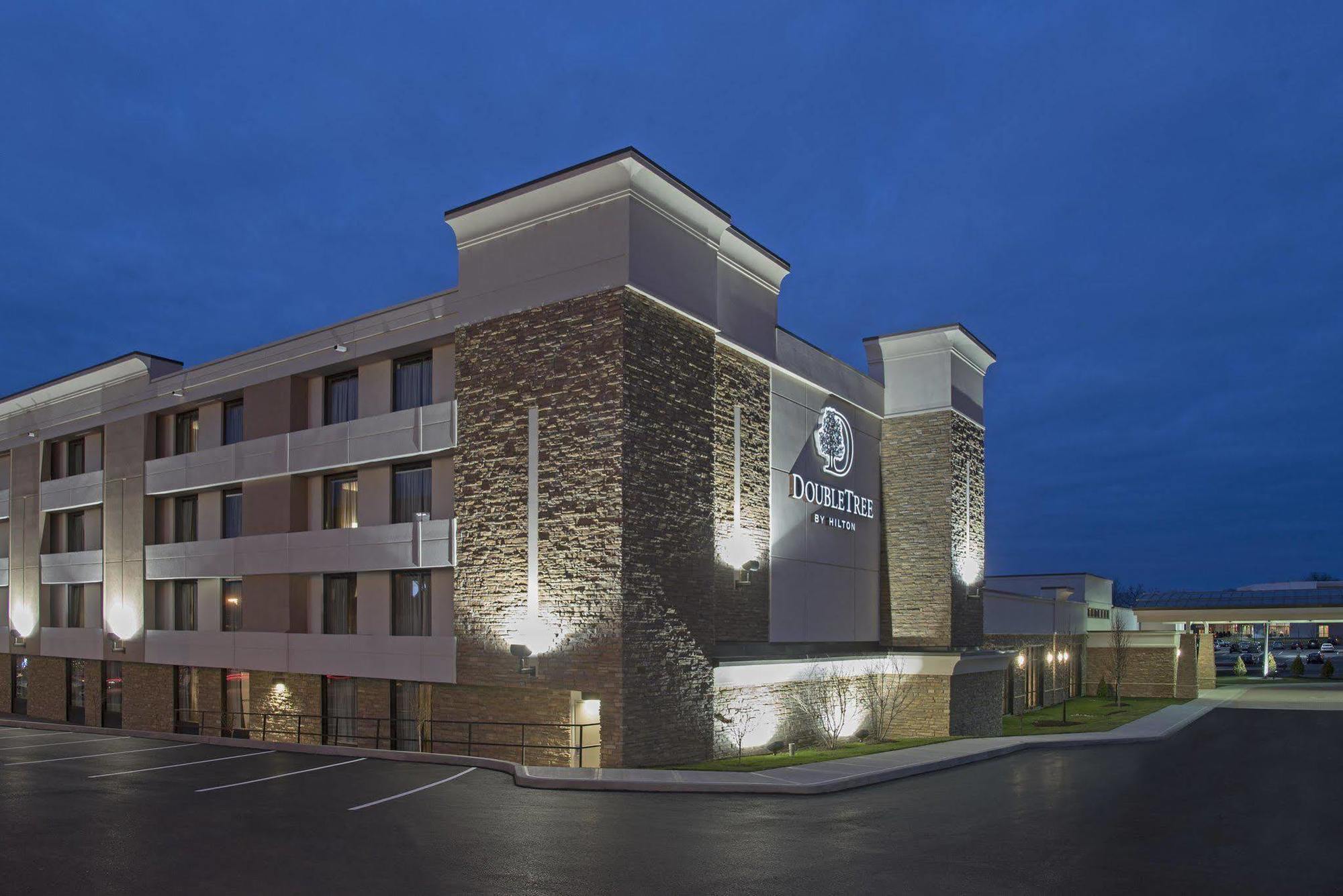 Отель Doubletree By Hilton Скенектади Экстерьер фото